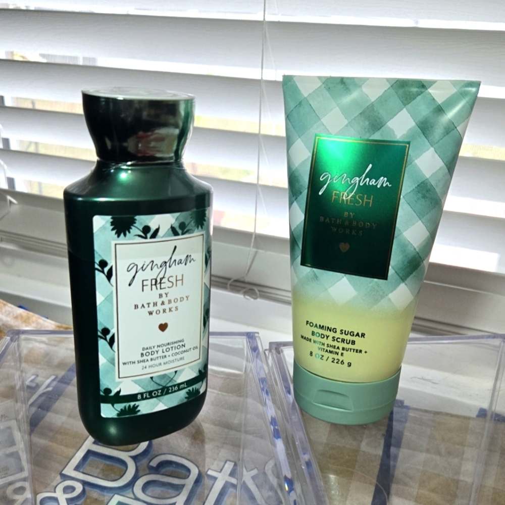 Bath & Body Works Gingham Fresh Body Lotion and Scrub Set - Green